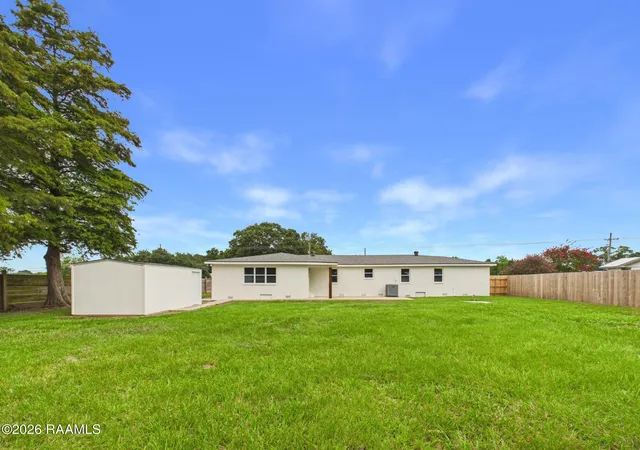 Photo 3 of Single family home for sale at 919 Langlinais Rd, Youngsville, LA 70592 | MLS# 2600007993 | Listing updated on 2026-08-27