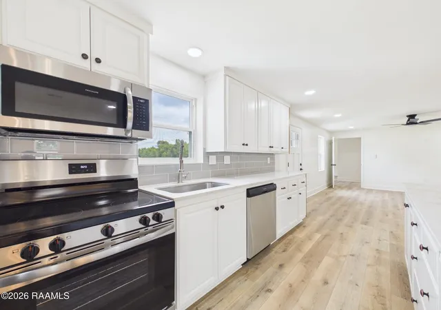 Photo 4 of Single family home for sale at 919 Langlinais Rd, Youngsville, LA 70592 | MLS# 2600007993 | Listing updated on 2026-08-27