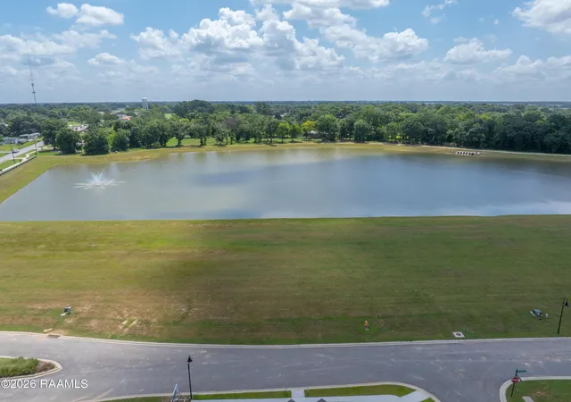 2nd image of 107 Sea Island Ln, Youngsville, LA 70592 | MLS# 2600007183