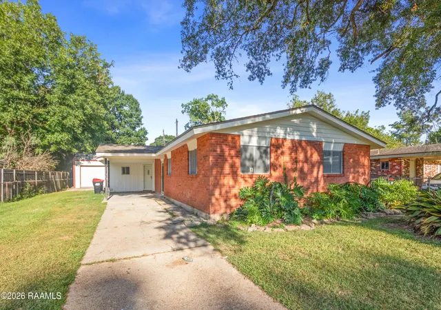 Photo 1 of Single family home for sale at 207 Doc Duhon St, Lafayette, LA 70501 | MLS# 2600007445 | Listing updated on 2026-09-02
