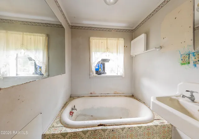 17th image of 1409 E Willow St, Lafayette, LA 70501 | MLS# 2600006083