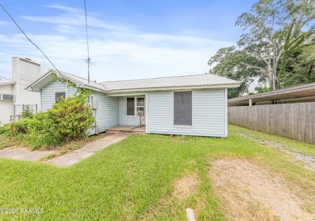 2nd image of 1409 E Willow St, Lafayette, LA 70501 | MLS# 2600006083