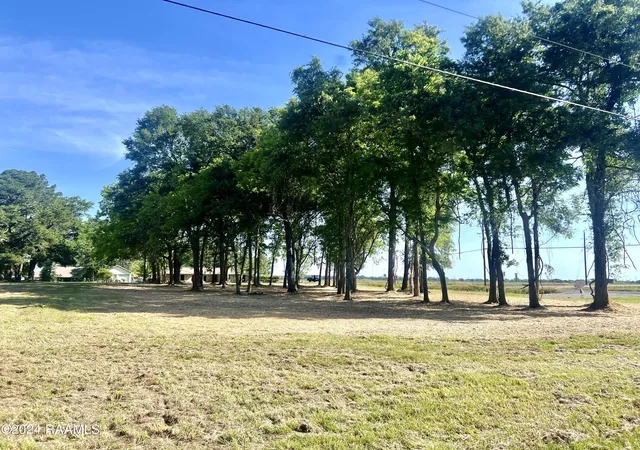 Photo 3 of Land for sale at 3401 Chalfonte Crescent Rd, New Iberia, LA 70563 | MLS# 24004089 | Listing updated on 2026-05-18