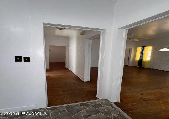 Photo 4 of Single family home for sale at 415 Court St, Ville Platte, LA 70586 | MLS# 2600006953 | Listing updated on 2026-09-11