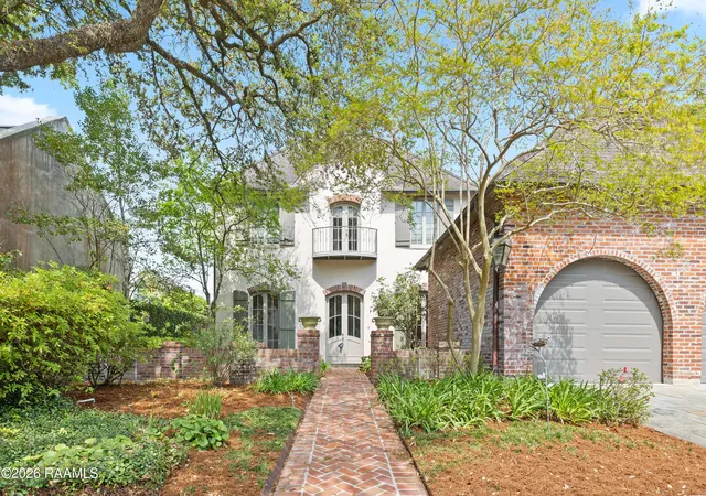 Photo 1 of Single family home for sale at 106 Kings Walk, Lafayette, LA 70503 | MLS# 2600003602 | Listing updated on 2026-09-15