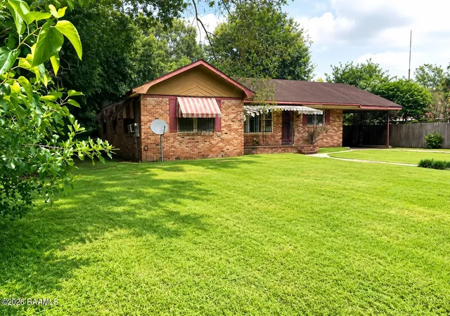 1st image of 316 Porter St, Saint Martinville, LA 70582 | MLS# 2600005515