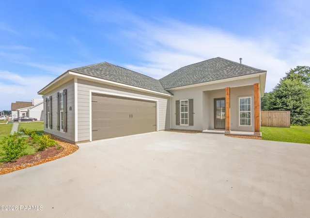 Photo 3 of Single family home for sale at 417 Rue Gambetta, Lafayette, LA 70507 | MLS# 2500006429 | Listing updated on 2026-09-09