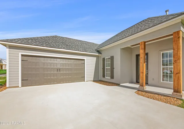 Photo 3 of Single family home for sale at 417 Rue Gambetta, Lafayette, LA 70507 | MLS# 2500006429 | Listing updated on 2026-09-09