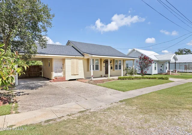 Photo 2 of Sale Pending at 708 S Polk St, Rayne, LA 70578 | MLS# 2600005903 | Listing updated on 2026-09-04