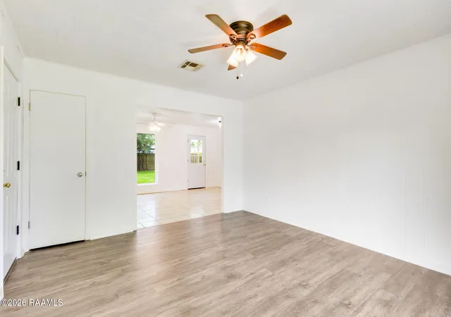 4th image of 129 Lindsey Cir, Carencro, LA 70520 | MLS# 2600004818