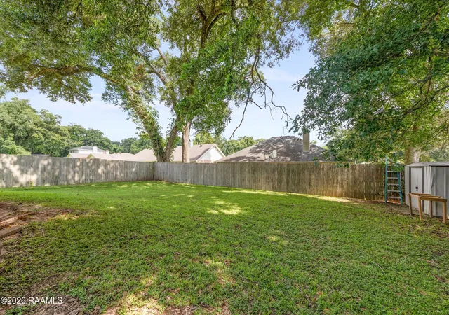 Photo 3 of Single family home for sale at 119 Kingswood Dr, Lafayette, LA 70501 | MLS# 2600006322 | Listing updated on 2026-09-12