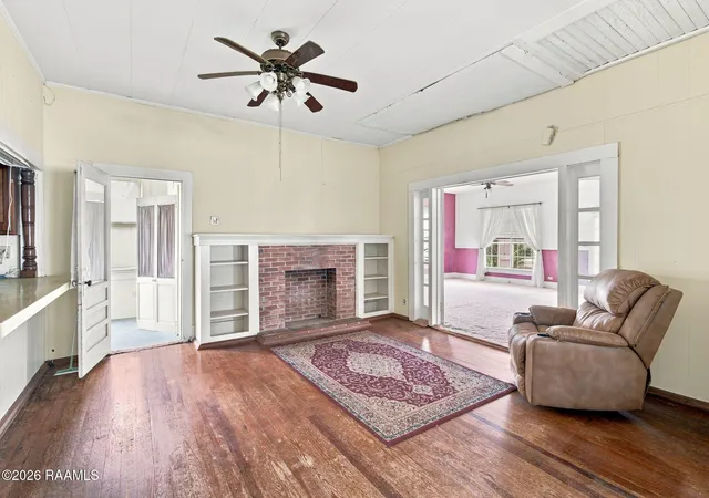 Photo 2 of Single family home for sale at 415 Commercial Ave, Lake Arthur, LA 70549 | MLS# 2600007586 | Listing updated on 2026-08-16