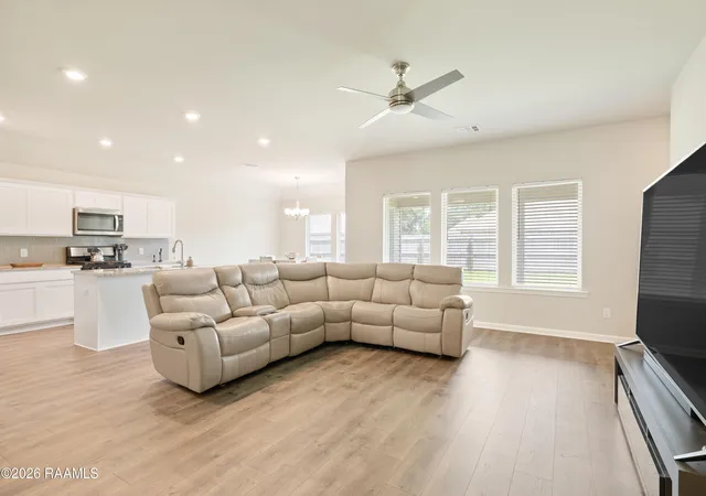 Photo 2 of Sale Pending at 104 Montego Ln, Sunset, LA 70584 | MLS# 2600007772 | Listing updated on 2026-08-30