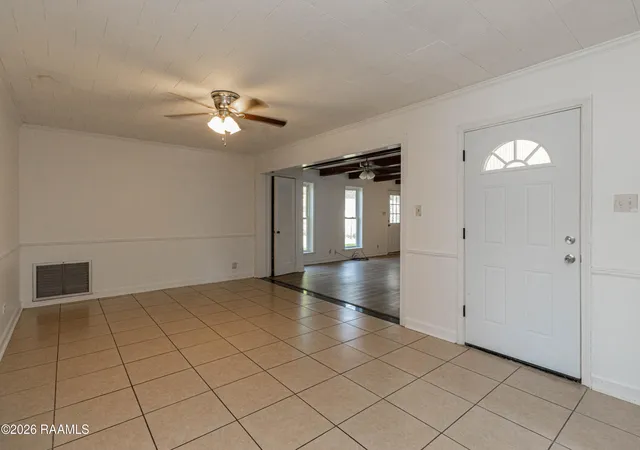 Homes for sale in New Iberia, LA | 801 Vicnaire St, New Iberia, LA 70563 | MLS# 2600002648