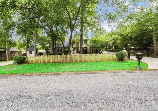 2nd image of 103 Appomatox Pkwy, Carencro, LA 70520 | MLS# 2600003855