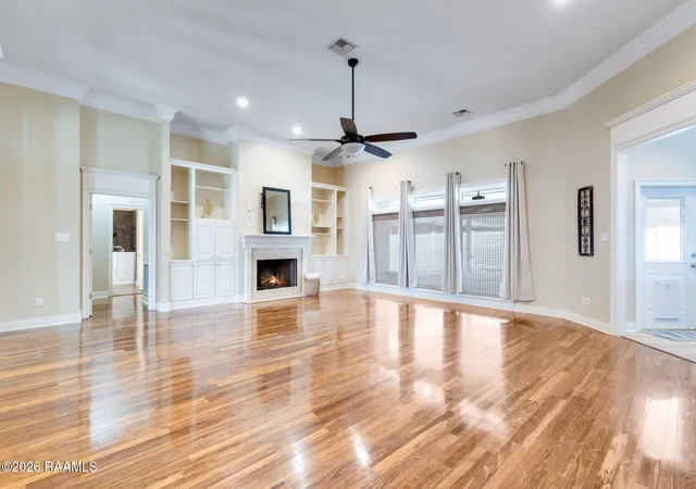 Photo 3 of Single family home for sale at 708 Astor Pl Dr, New Iberia, LA 70563 | MLS# 2600001221 | Listing updated on 2026-08-14