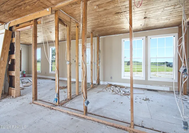 Photo 4 of Sale Pending at 8234 Highway 26, Jennings, LA 70546 | MLS# 2600006448 | Listing updated on 2026-08-10