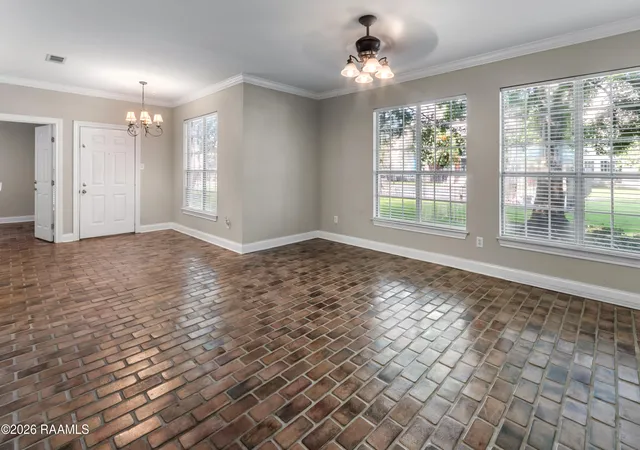 Homes for sale in Baton Rouge, LA | 710 E Boyd Dr #602, Baton Rouge, LA 70808 | MLS# 2600005800
