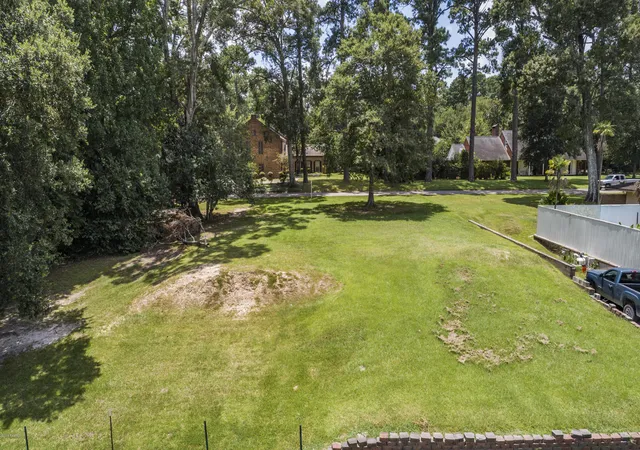 Photo 4 of Land for sale at 000 Darby Ln, New Iberia, LA 70560 | MLS# 18007682 | Listing updated on 2026-10-22