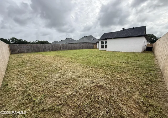 25th image of 104 Fountain Meadow Dr, Broussard, LA 70518 | MLS# 2600000669