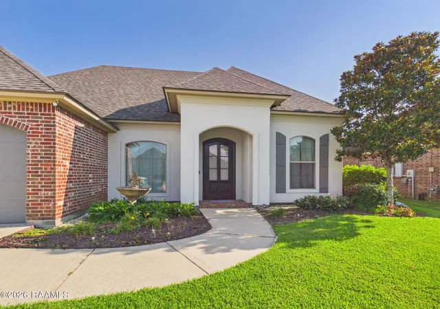 3rd image of 102 Copper Ridge Dr, Youngsville, LA 70592 | MLS# 2600006042