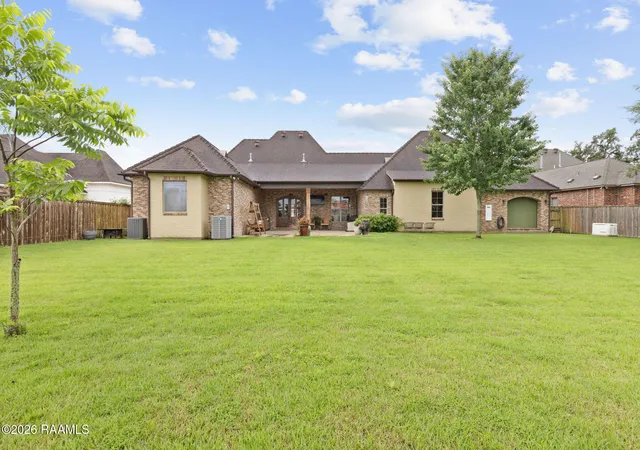 Photo 3 of Single family home for sale at 201 Green Springs Rd, Youngsville, LA 70592 | MLS# 2600004734 | Listing updated on 2026-08-19