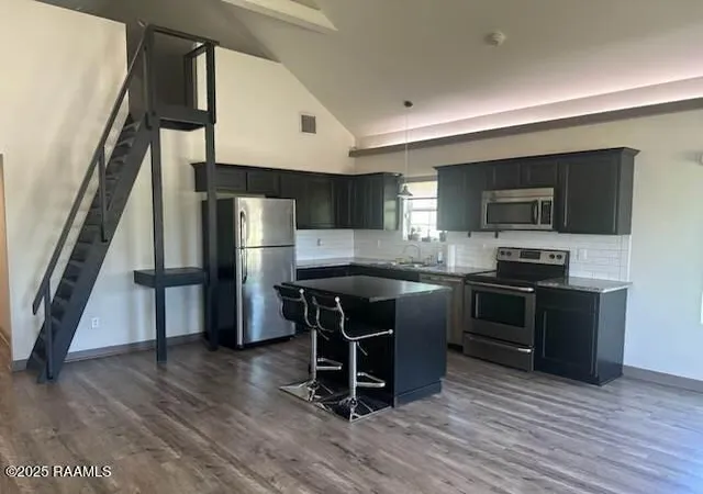 Photo 3 of Sale Pending at 1400 General Mouton Ave, Lafayette, LA 70501 | MLS# 2600006299 | Listing updated on 2026-09-17