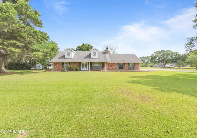 Homes for sale in Abbeville, LA | 16335 W La Hwy 330, Abbeville, LA 70510 | MLS# 2600003480