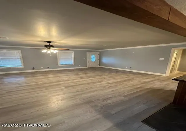 5th image of 2603 Railroad Rd, New Iberia, LA 70560 | MLS# 2500006450