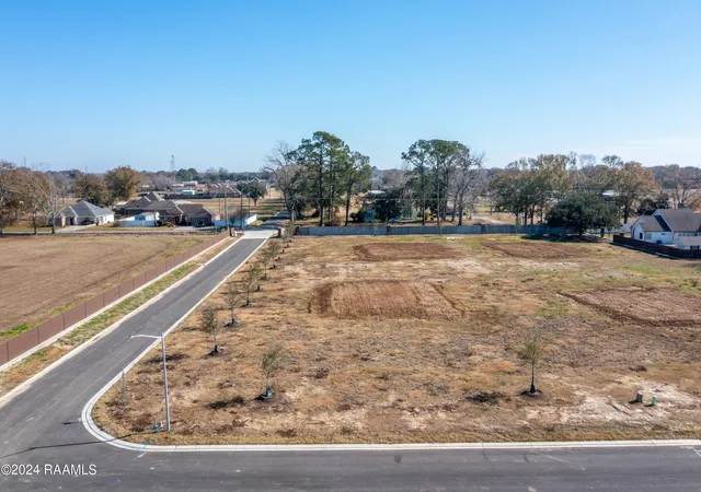 Photo 3 of Land for sale at 101 Marifito Ln, Lafayette, LA 70507 | MLS# 24000391 | Listing updated on 2026-05-11