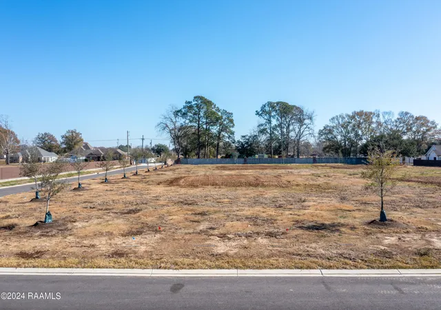 Photo 4 of Land for sale at 101 Marifito Ln, Lafayette, LA 70507 | MLS# 24000391 | Listing updated on 2026-05-11