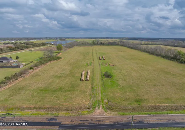 Homes for sale in Church Point, LA | 000 Higginbotham Hwy, Church Point, LA 70525 | MLS# 2600001709