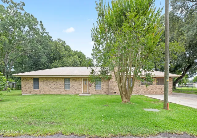Photo 3 of Single family home for sale at 528 N Moss St, Church Point, LA 70525 | MLS# 2600004249 | Listing updated on 2026-09-02