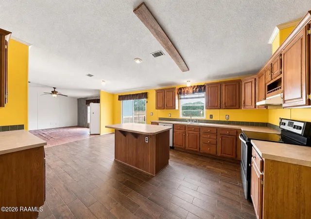 image of 475 Jolivette Rd, Opelousas, LA 70570 | MLS# 2600007579