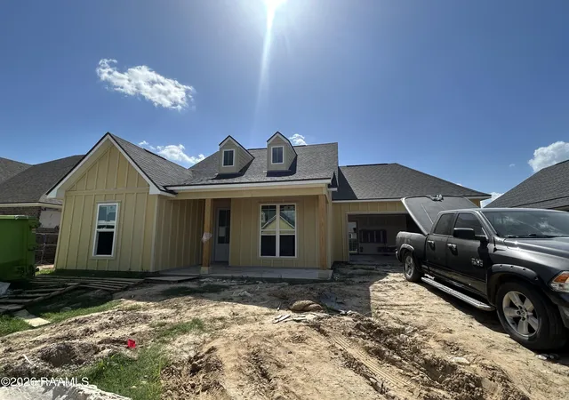 Photo 3 of Single family home for sale at 120 Rio Dr, Youngsville, LA 70592 | MLS# 2600007949 | Listing updated on 2026-08-26