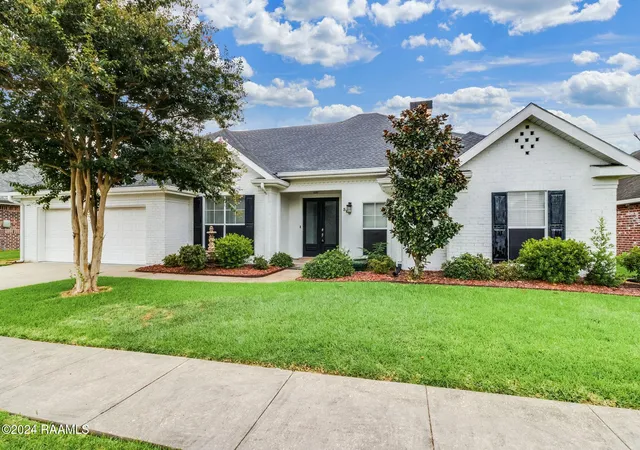 1st image of 300 Caravan Dr, Lafayette, LA 70506 | MLS# 24007888