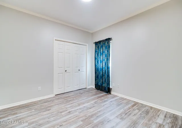 24th image of 300 Caravan Dr, Lafayette, LA 70506 | MLS# 24007888