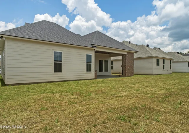 33rd image of 205 Queenstown Ave, Youngsville, LA 70592 | MLS# 2600005375