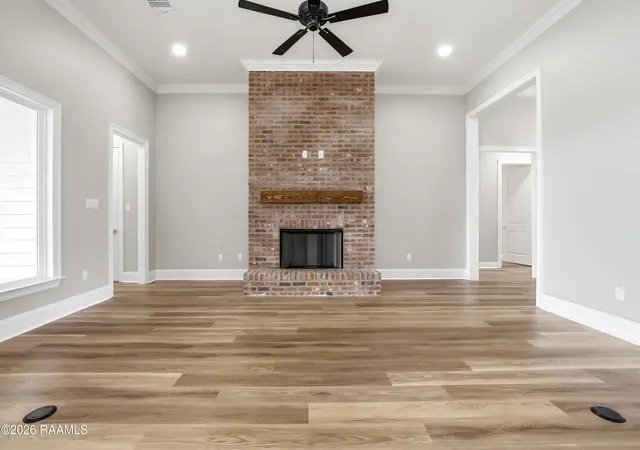 3rd image of 205 Queenstown Ave, Youngsville, LA 70592 | MLS# 2600005375