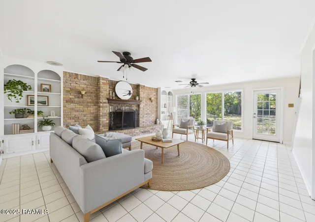 Photo 3 of Single family home for sale at 112 Marla St, Lafayette, LA 70508 | MLS# 2500006035 | Listing updated on 2026-07-27
