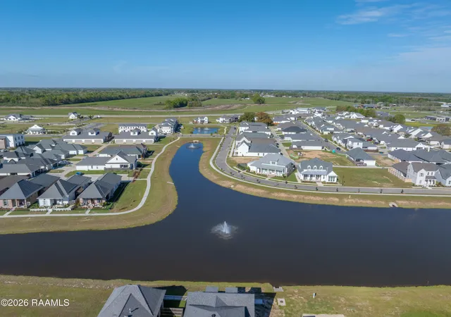25th image of 208 Oak Village Dr, Scott, LA 70583 | MLS# 2600004671