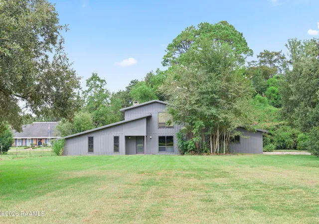 27th image of 7867 Main Hwy, Saint Martinville, LA 70582 | MLS# 2600007391