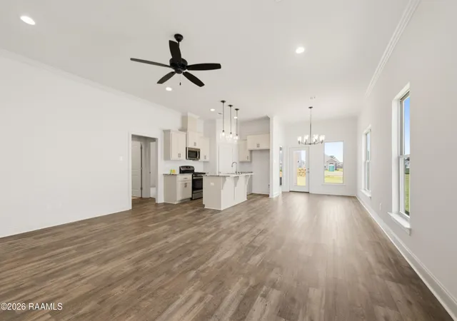 Photo 4 of Single family home for sale at 304 Gun Runner Dr, Carencro, LA 70520 | MLS# 2600003949 | Listing updated on 2026-10-01
