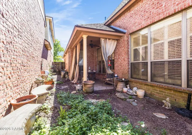 Photo 4 of Single family home for sale at 117 Warmstone Brg Dr, Lafayette, LA 70508 | MLS# 2600000348 | Listing updated on 2026-08-28