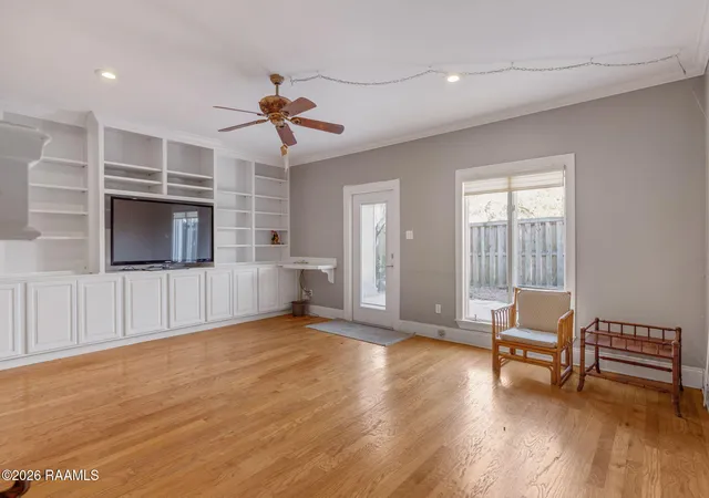 Photo 4 of Townhouse for sale at 557 Esplanade Dr, Lafayette, LA 70508 | MLS# 2500007043 | Listing updated on 2026-07-27