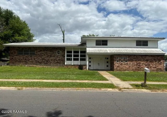 2nd image of 2023 Jasmine Dr, Opelousas, LA 70570 | MLS# 2600003717
