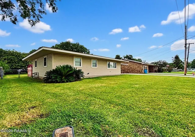 Photo 24 of Single family home for sale at 718 Deprima St, Berwick, LA 70342 | MLS# 2600006568 | Listing updated on 2026-08-10