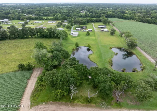 41st image of 1705 Shelby Rd, New Iberia, LA 70560 | MLS# 2600005069