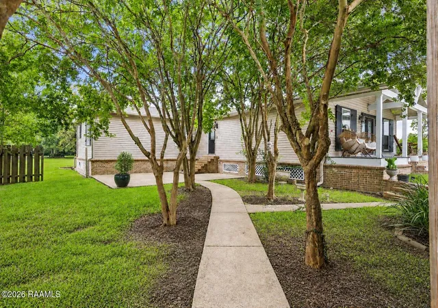 4th image of 1705 Shelby Rd, New Iberia, LA 70560 | MLS# 2600005069