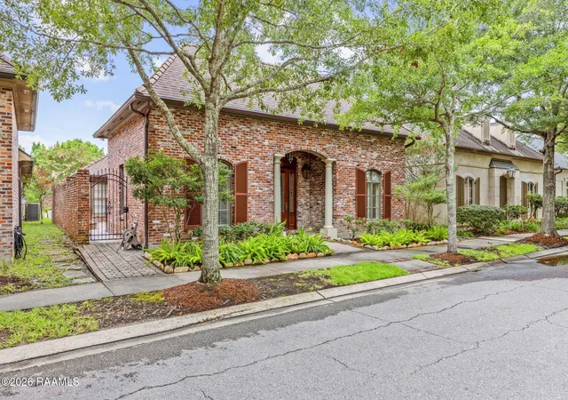 Photo 1 of Single family home for sale at 127 Woodsboro Dr, Lafayette, LA 70508 | MLS# 2600006672 | Listing updated on 2026-08-28